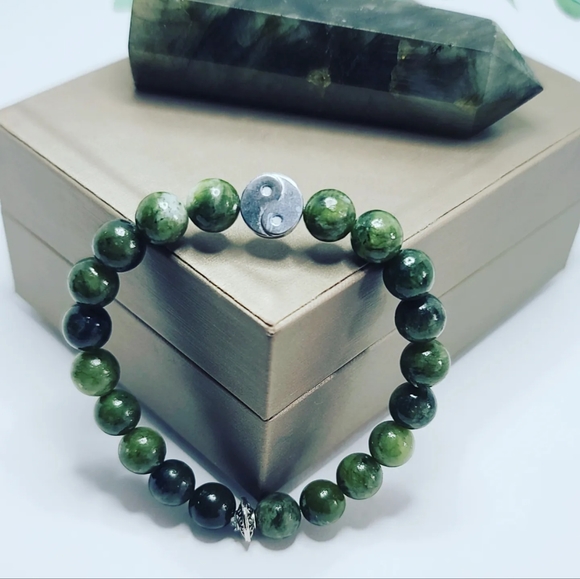 Jade bracelet - Picture 2 of 4